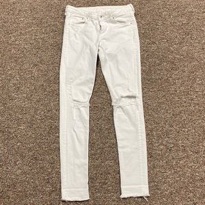 H&M &Denim white ripped jeans Super Skinny Low waist- size 29/32
